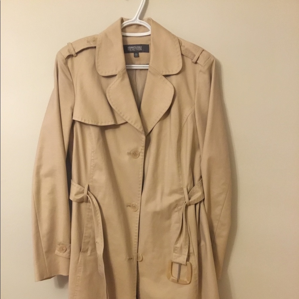 Kenneth Cole Raincoat
